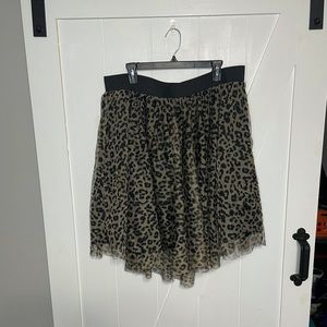 Torrid plus size Cheetah print skirt size 2 (18-20)